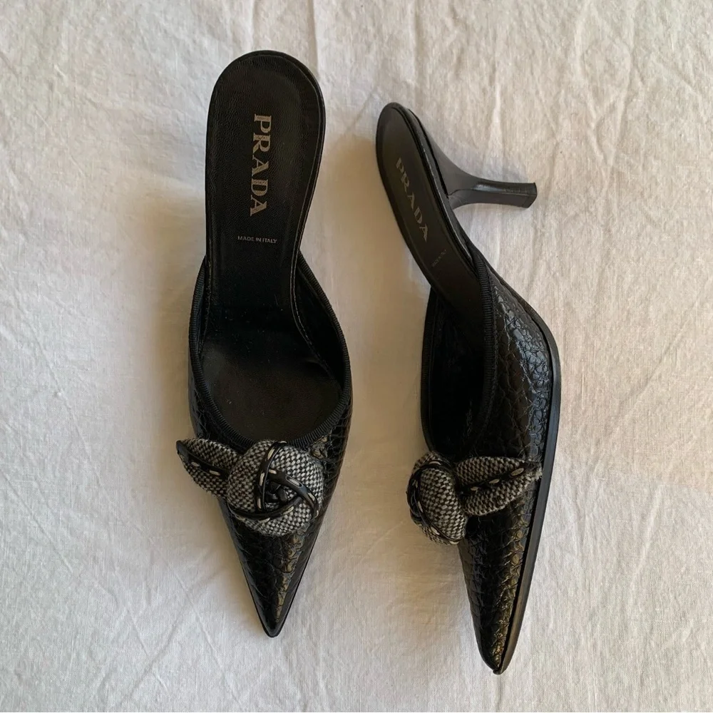 Vintage Prada Tweed Rosette Flower Pebbled Leather Pointy Toe Mules Kitten Heels - Picture 2 of 11